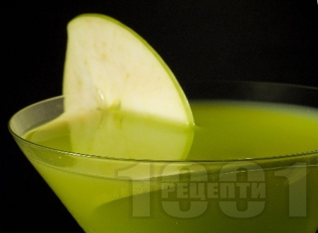   (Apple Martini)  ,      -   